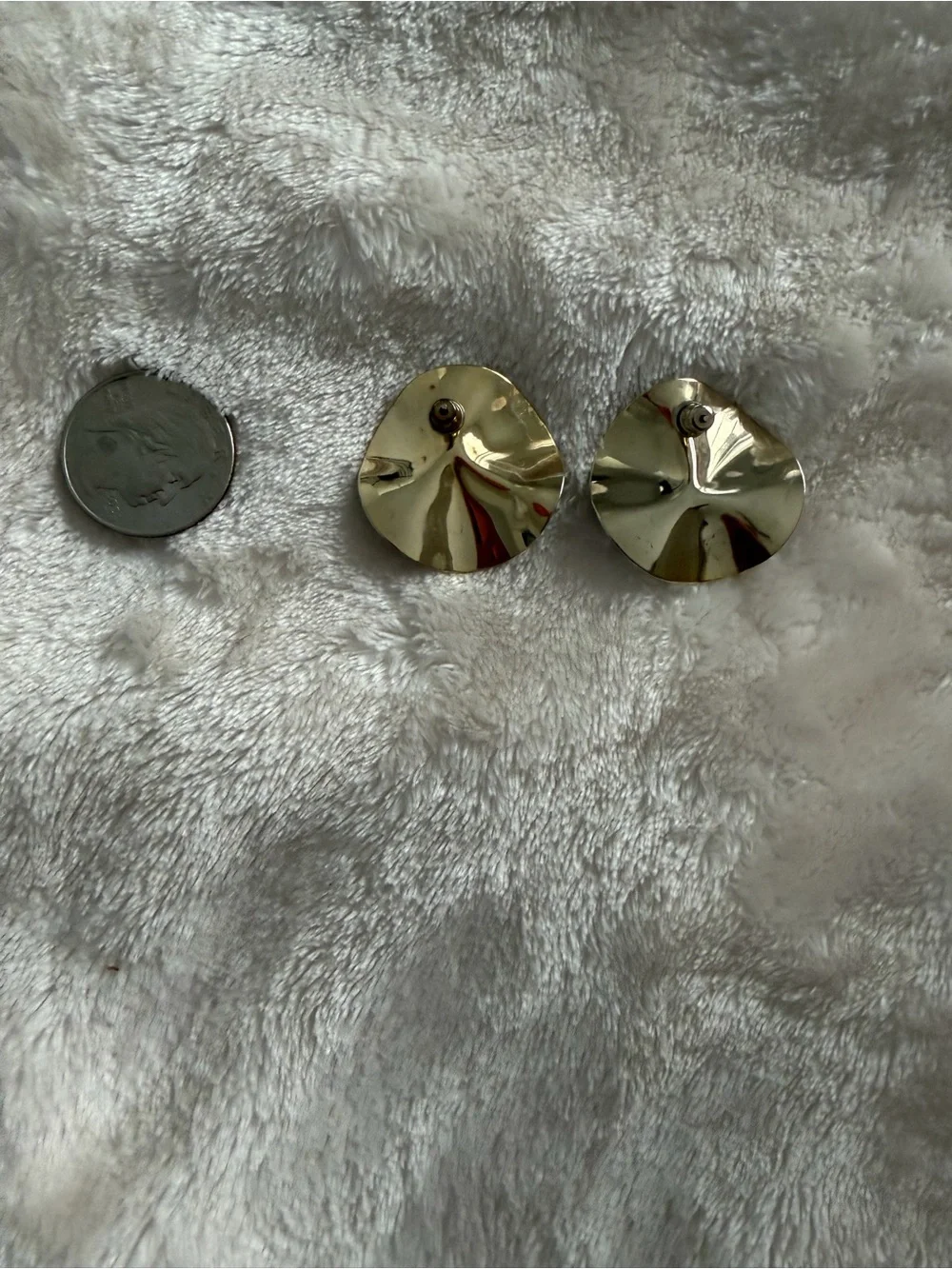 Vintage Hot Chocolate Brown Gold Tone Pierced Earrings Round